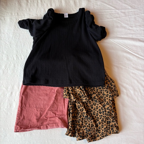 Old Navy Other - Old Navy Leopard print skirt, Old Navy Waffle Knit Top, Pink Skirt Button front